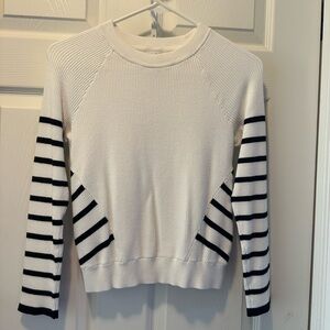 Soho sweater, size L